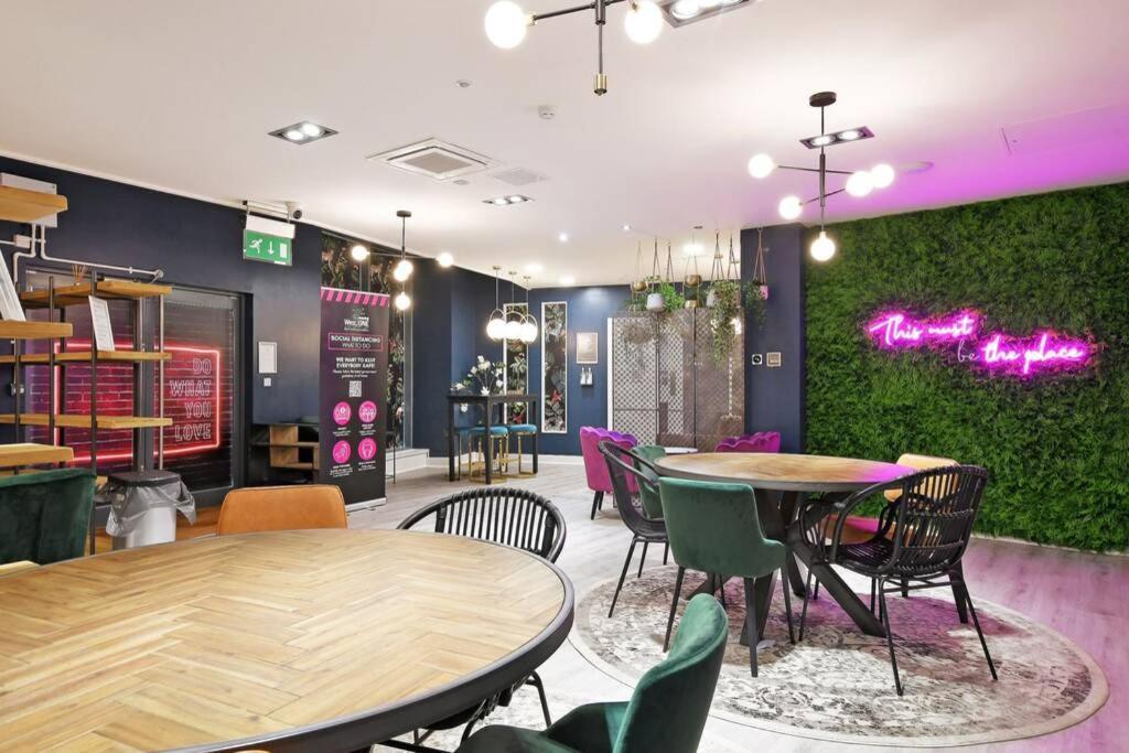Appartamento Modern, Centre, With Free Wifi, Gym Access, Netflix - West One
